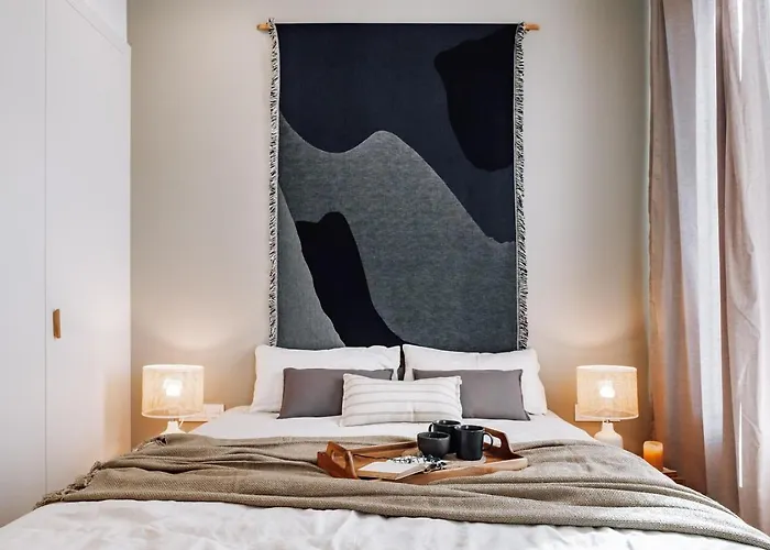 Algar - 1 Bedroom And Balcony In Eixample Esquerra Barcelona
