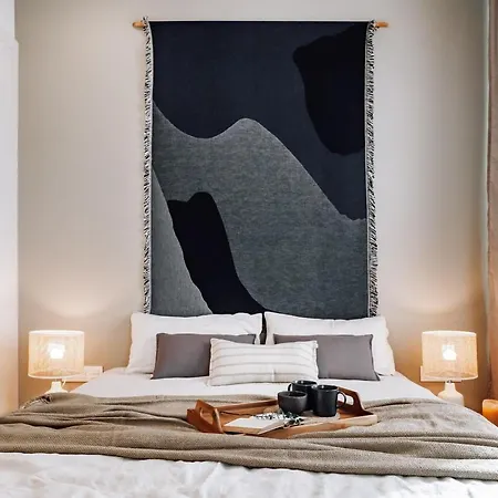 Algar - 1 Bedroom And Balcony In Eixample Esquerra Barcelona