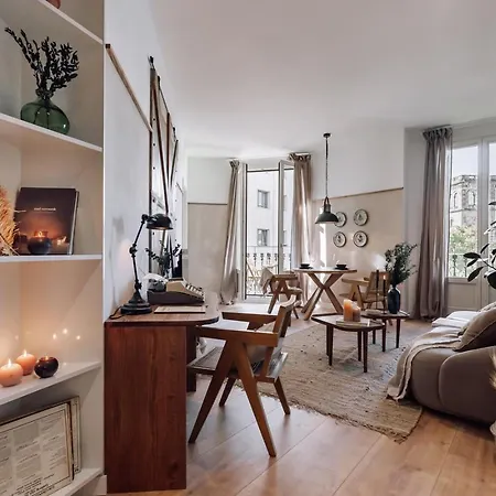 Algar - 1 Bedroom And Balcony In Eixample Esquerra *