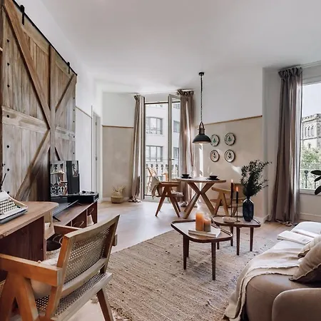 Algar - 1 Bedroom And Balcony In Eixample Esquerra Barcelona